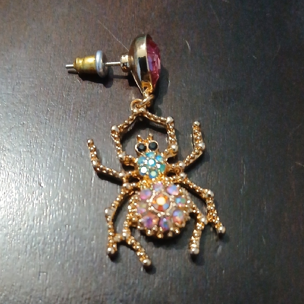 Color Gold ,Purple and Blue Spider Earrings - Picture 2 of 5